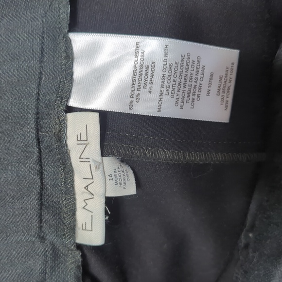 Emaline Workwear Yoga Pants - Picture 3 of 3